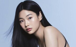 "Squid Game" Jung Ho Yeon Joins BH Entertainment – What's Next for the Rising Actress?