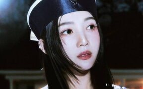 Red Velvet’s Joy Renews Contract with SM Entertainment for a Beautiful Journey Ahead: "I Want to Move Forward Together"