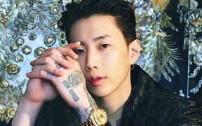 Jay Park is going after a YouTuber who spread crazy rumors about him—Demands Google to reveal their identity
