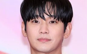 Kim Soo Hyun’s Agency Finally Speaks Out: “He Dated Kim Sae Ron, But NOT When She Was a Minor”, Netizens Still Not Convinced — Here's Why