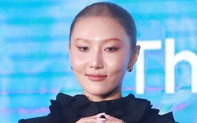 Hwasa Finally Speaks Out About Dating Rumors — Confirms She’s Single Now After 12-Year Age Gap Romance
