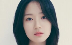 Kim Hye Yoon Goes from Rom-Com Queen to Horror Star in Scary New Movie based on Creepy Urban Legends