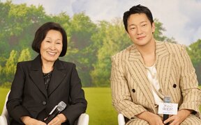 Son Seok Gu says acting in romantic scenes with Kim Hye Ja was surprisingly easy despite 42-year age gap