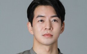 Lee Sang Yoon jokes about being a Seoul National University graduate but admits he chose acting because he thirsts for recognition