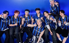 Stray Kids become the first artist in 70 years of Billboard 200 history to debut seven albums in a row at number 1