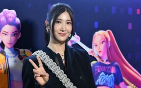 Ejae reveals he wants to work with Rosé, BTS, and aespa while teasing fans about “KPop Demon Hunters” season 2