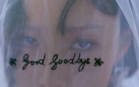 Hwasa scores 2nd week 1st place on Show! Music Core and wins 3rd music show with “Good Goodbye”