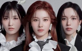 TWICE's MiSaMo sweeps No. 1 on Oricon and Billboard Japan as first full album ‘PLAY’ dominates major weekly charts