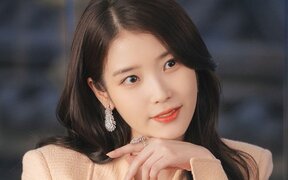 IU confidently says she has never lost the number one spot and aims to make ‘Perfect Crown’ a top ranking drama