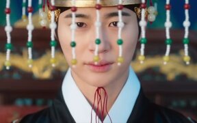 Byeon Woo Seok personally apologizes for “Perfect Crown” controversy and says he should have thought more deeply about the drama’s historical meaning