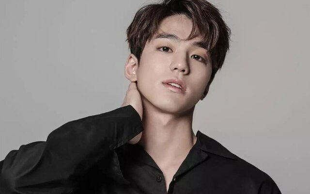 Actor Kim Min Kyu to quietly enlist in mandatory military service today