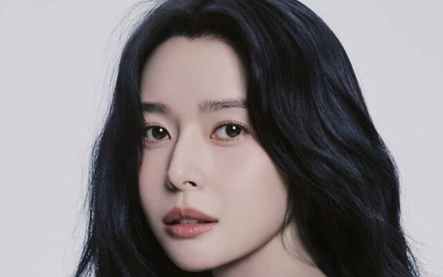 Kwon Na Ra Signs Exclusive Contract with Sublime