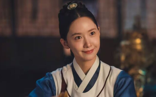 YoonA’s heartwarming Chuseok gesture toward ‘Bon Appétit, Your Majesty’ cast members earns praise online