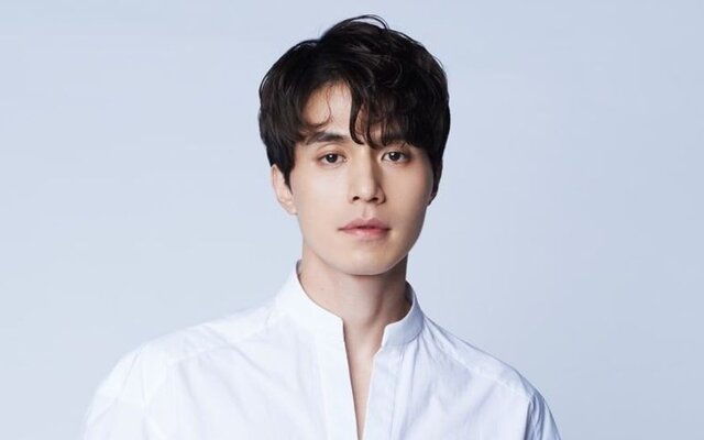 Lee Dong Wook’s agency issues strong warning after fans invade privacy with plane encounters and inappropriate letters