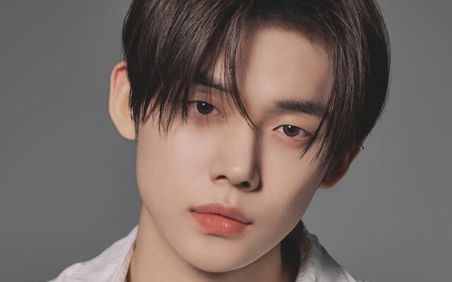 TXT Yeonjun’s solo tracks are taking over and making global fans talk, with “Let Me Tell You” climbing charts everywhere