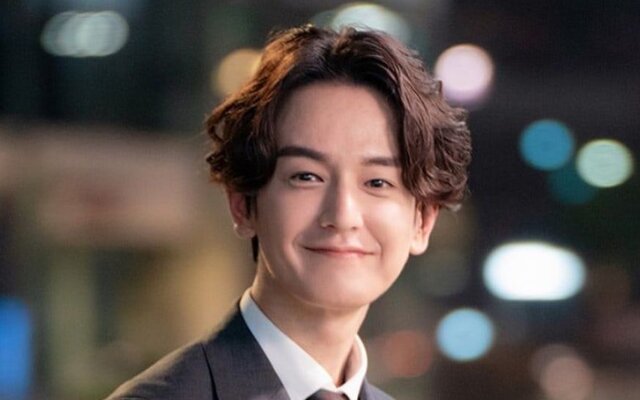 Veteran actor Im Joo Hwan spotted doing part time work, revealing the hidden crisis in Korea’s film and drama industry