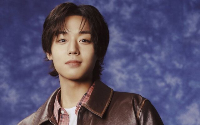 Park Ji Hoon rises to No.1 in March rankings with huge jump in popularity beating WOODZ and top idols