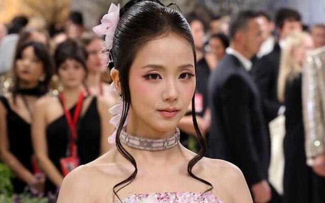 Belgian designer claims outfits sent for BLACKPINK Jisoo’s album shoot were not returned for over 6 months