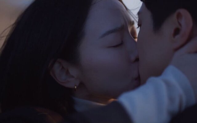 “Filing for Love” continues its strong ratings run as Shin Hye Sun and Gong Myung’s romance reaches a major turning point