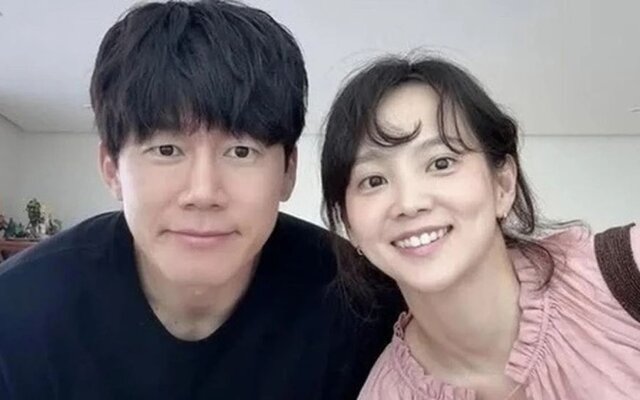 Kim Mu Yeol reveals he broke down in tears with wife Yoon Seung Ah after “Teach You a Lesson” hit No. 1 globally on Netflix for 3 straight weeks