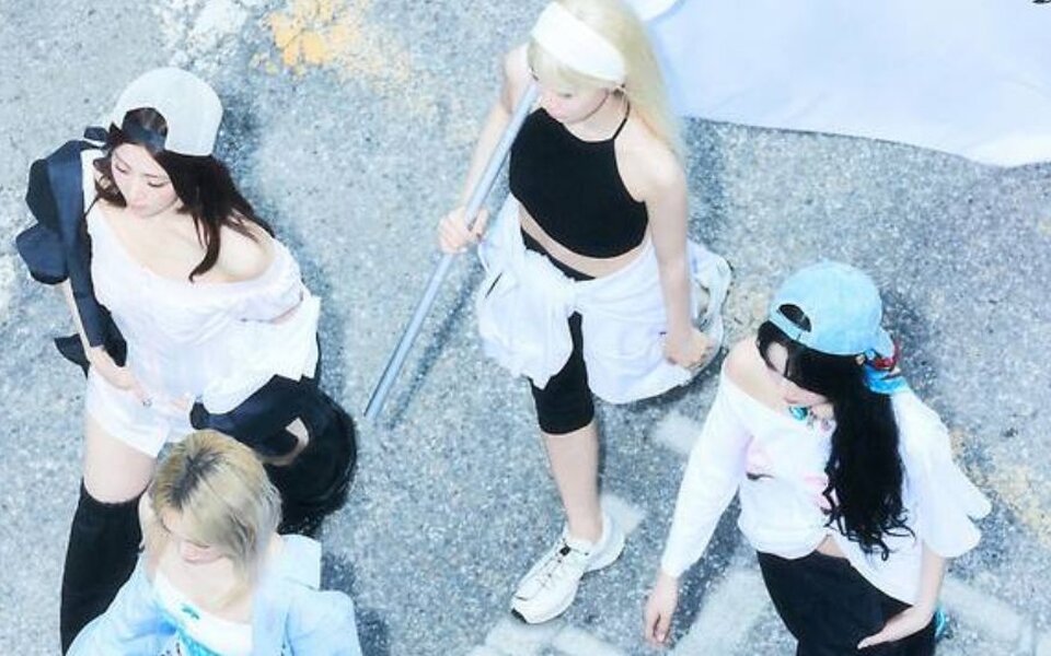 Image for LE SSERAFIM's 'CRAZY' Makes a Stunning Return to Spotify's Global Top Song Chart at No. 176