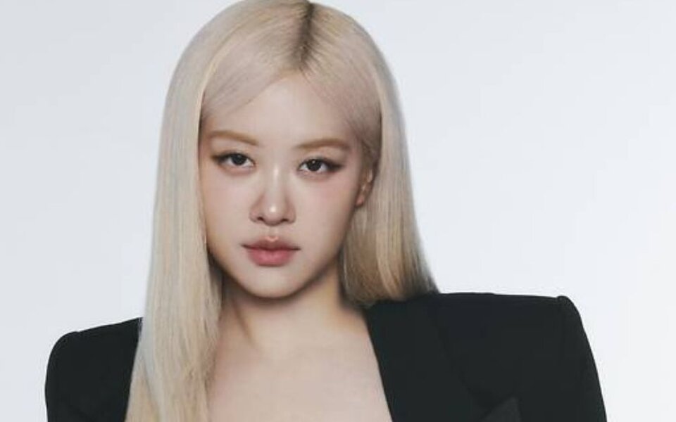 Image for BLACKPINK’s Rosé Becomes Yves Saint Laurent Beauty’s New Ambassador - Here’s Why She’s the Perfect Fit