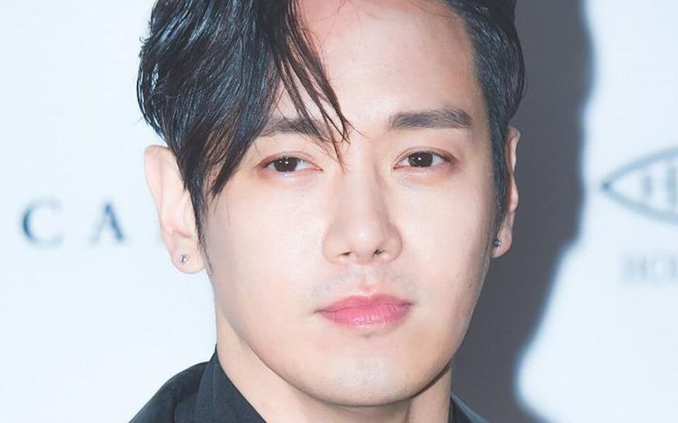 Image for Hwanhee’s Agency Hits Back Against Shocking Claims of Favoritism on ‘King of Singers Season 2’—Vows to Defend His Reputation