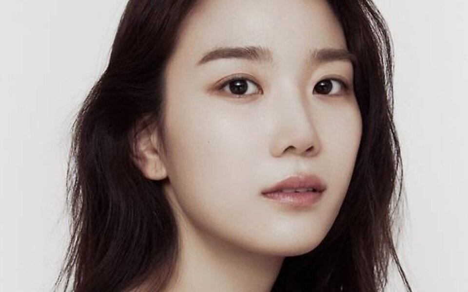 Image for Rising Star Jang Hee Ryung Takes Lead Role in "The Witch" — Find Out What Surprising Role She’ll Play