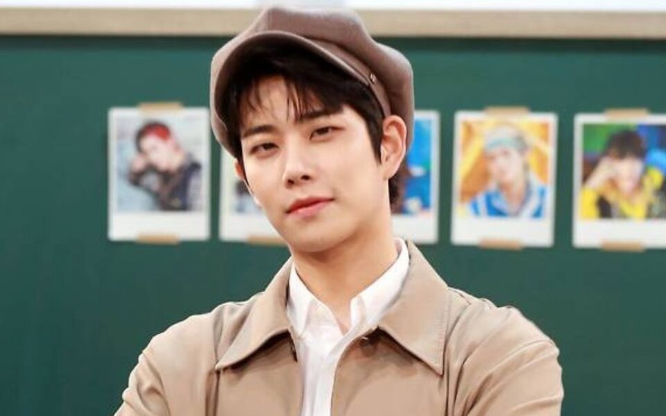 Image for ASTRO's MJ Steps Into the Spotlight as He Becomes the Main MC for His First Solo Web Variety Show