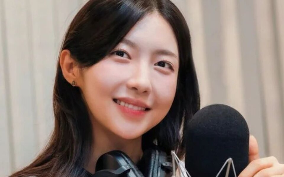 Image for Joo Hyun Young gets into car accident on way to filming and fans are shocked by what happened next