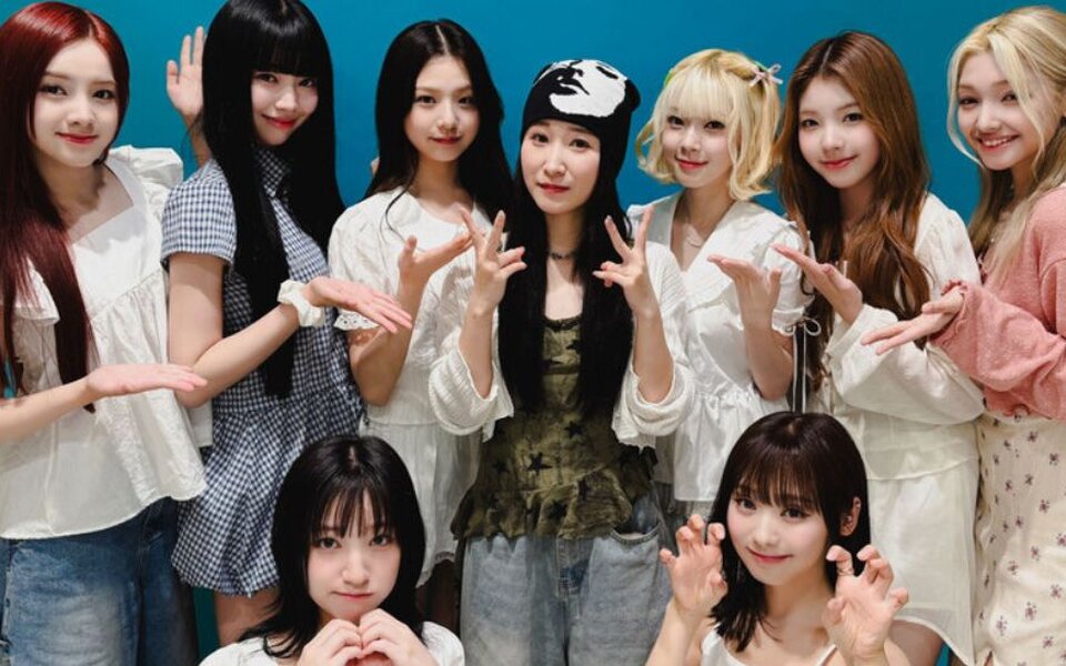 Image for UNIS and Japanese singer noa go viral with ‘Shaking My Head’ — charting No.1 and starting a global dance craze