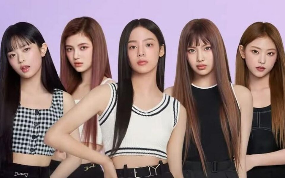 Image for NewJeans return as five to ADOR, but not everyone is happy — netizens debate if the group should apologize first