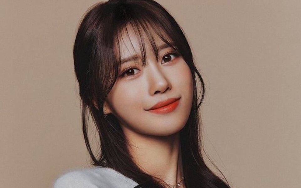 Image for Mijoo to part ways with Yoo Hee Yeol’s agency Antenna after 4 years — agency confirms her contract will officially end in November