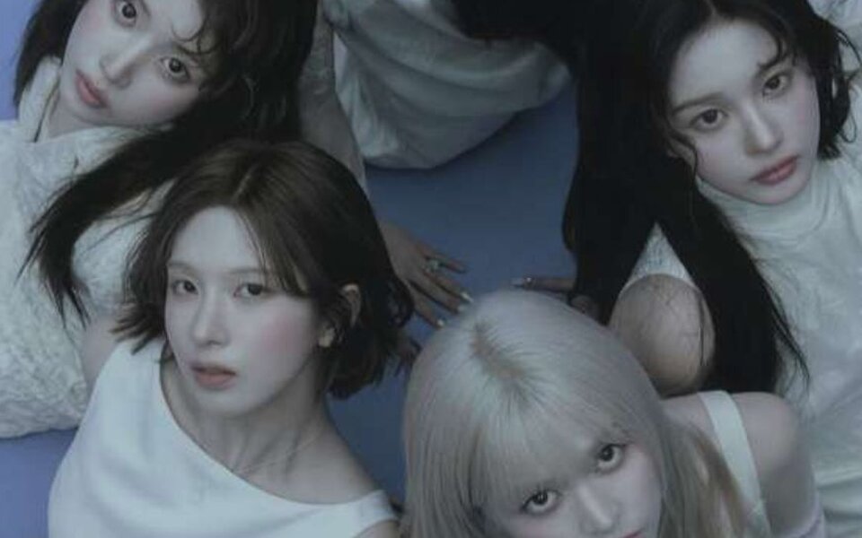 NMIXX dominates 2025 with ‘Blue Valentine,’ becoming the K-pop group with the most Melon daily No.1s
