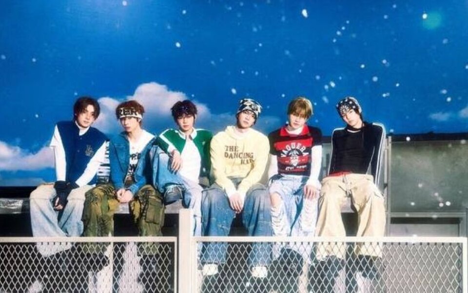 TWS breaks records in Japan as mini album ‘play hard’ sells over 100,000 copies in just two days
