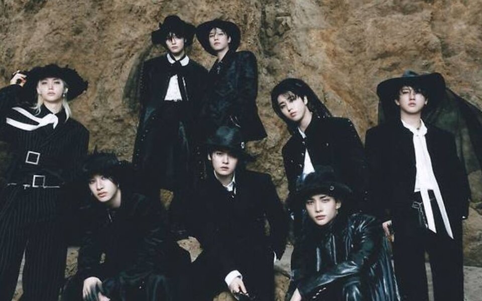 Image for Stray Kids smash records with SKZ IT TAPE ‘DO IT’ as album and songs hit No. 1 globally