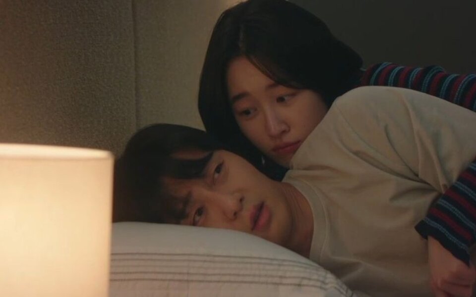 Image for “Surely Tomorrow” rises to a new peak as Park Seo Joon and Won Ji An’s chemistry helps the drama hit its highest ratings yet
