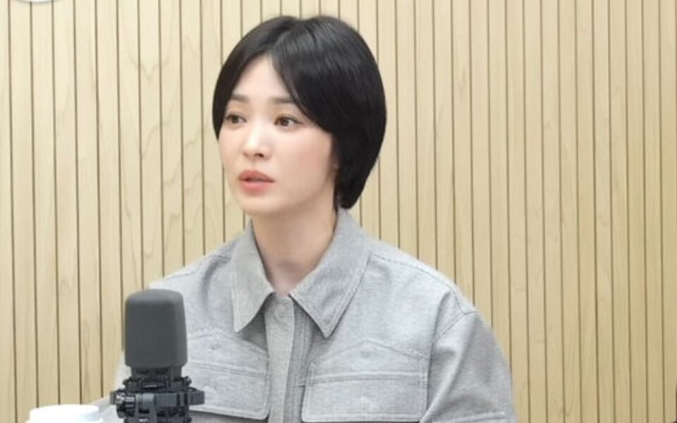 Song Hye Kyo reveals the childhood photos she refuses to release after a neighbor once said her mother had “ruined her daughter’s looks”