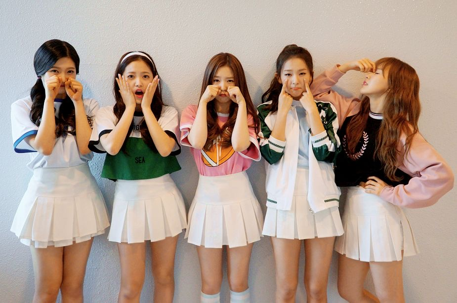  "Their debut is unbeatable“ — Netizens Say that Red Velvet's Debut Continues to Stand as a Legend