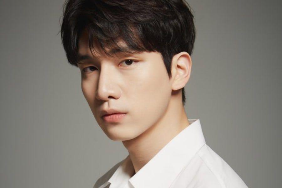 VIXX’s Hyuk started his mandatory military service