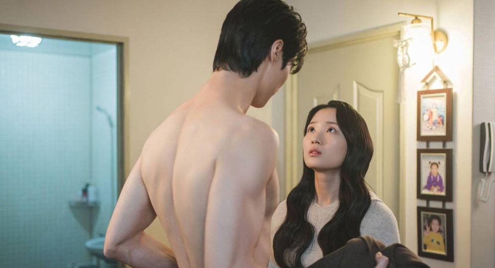 tvN’s "Lovely Runner" Finale Achieves Highest Ratings Yet with Heartwarming Conclusion