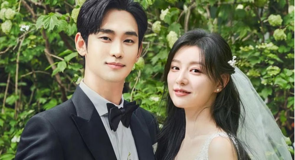 "Queen of Tears" Hits Second Spot in Global Netflix Ratings, Wraps Up with Record-Breaking Finale