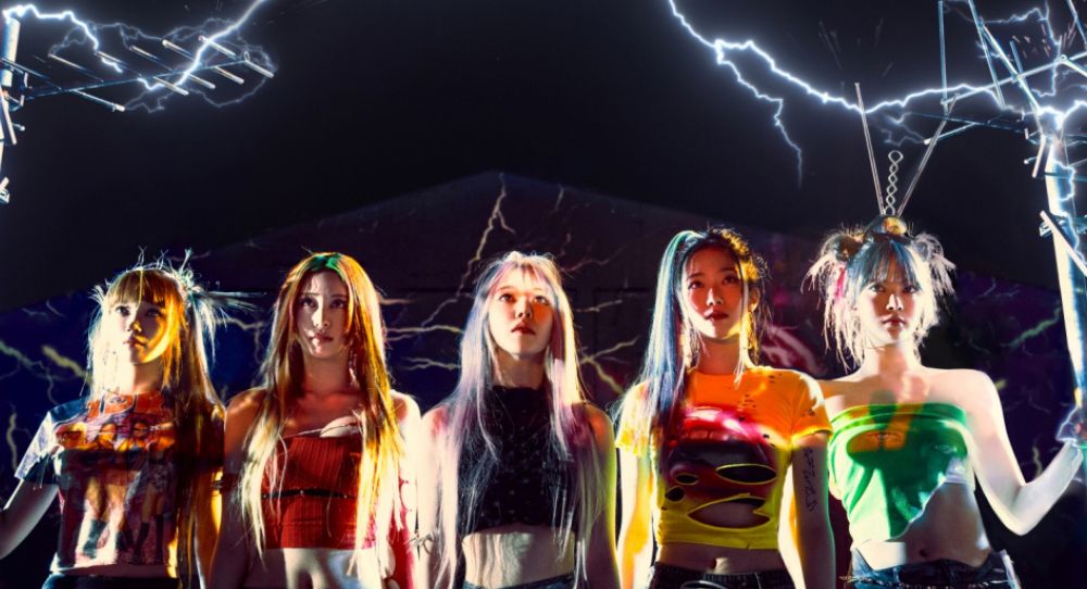 LE SSERAFIM's ‘CRAZY’ Hits New Heights on Spotify with Huge U.S. Success!