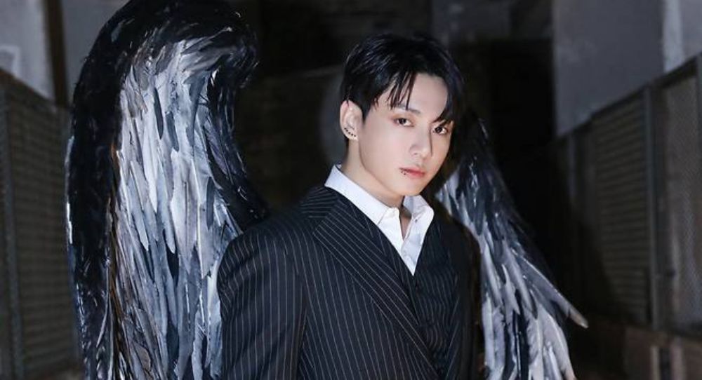 BTS Jungkook’s “Standing Next to You” MV Surpasses 150 Million Views Following “Super Bowl” Proposal