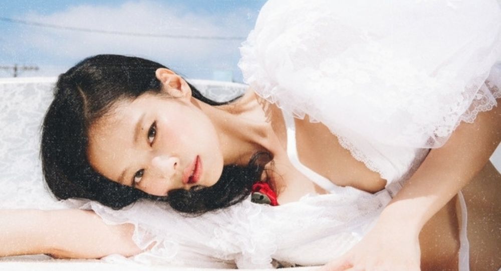 Jennie's "Mantra" MV Hits 100 Million Views