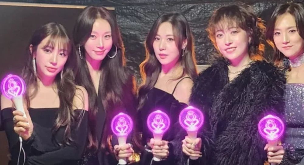 Baby V.O.X makes full comeback with Yoon Eun Hye for first full-group concert in 14 years
