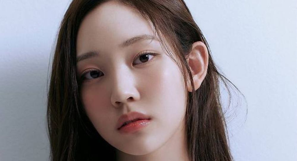 Image for Young Seo, who almost debuted in ILLIT reportedly be making a huge comeback in Teddy’s new co-ed group under The Black Label