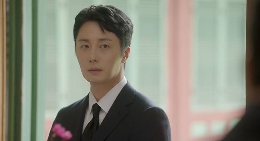 'Our Golden Days' production team explains Jung Il Woo’s drinking scene at construction site and apologizes to viewers